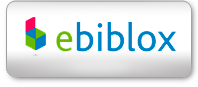 Logotipo de ebiblox con esta palabra en color azul excepto la e, de color verde. Se acompaña de un icono que sugiere una caja con la tapa abierta.