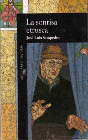 Ilustración de la cubierta del libro "La sonrisa etrusca" de la ed. Afaguara Literaturas con vista de un señor mayor con sombrero que sale de una casa abriendo unas cortinas azules