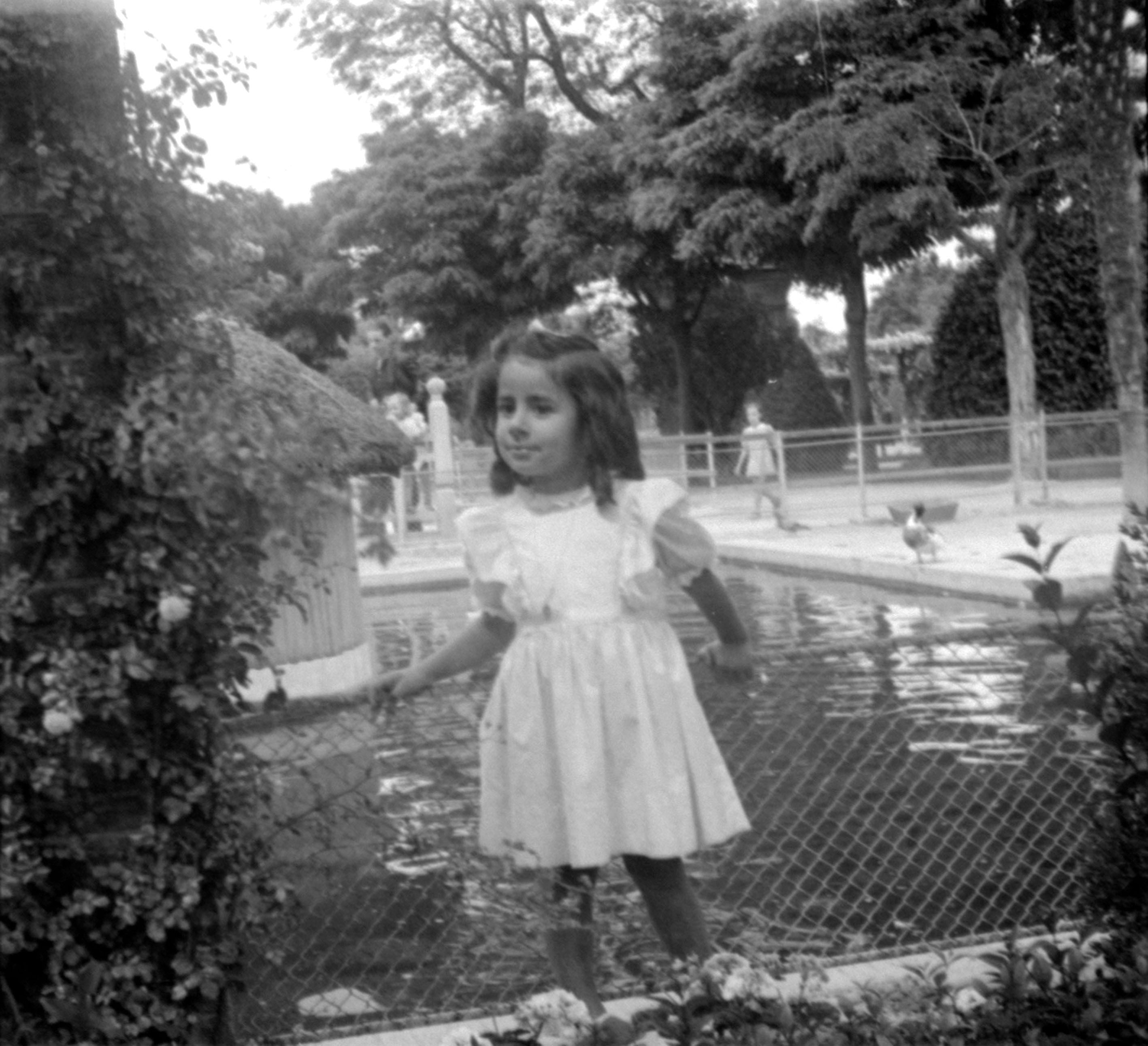 Alicia Girón García en su niñez