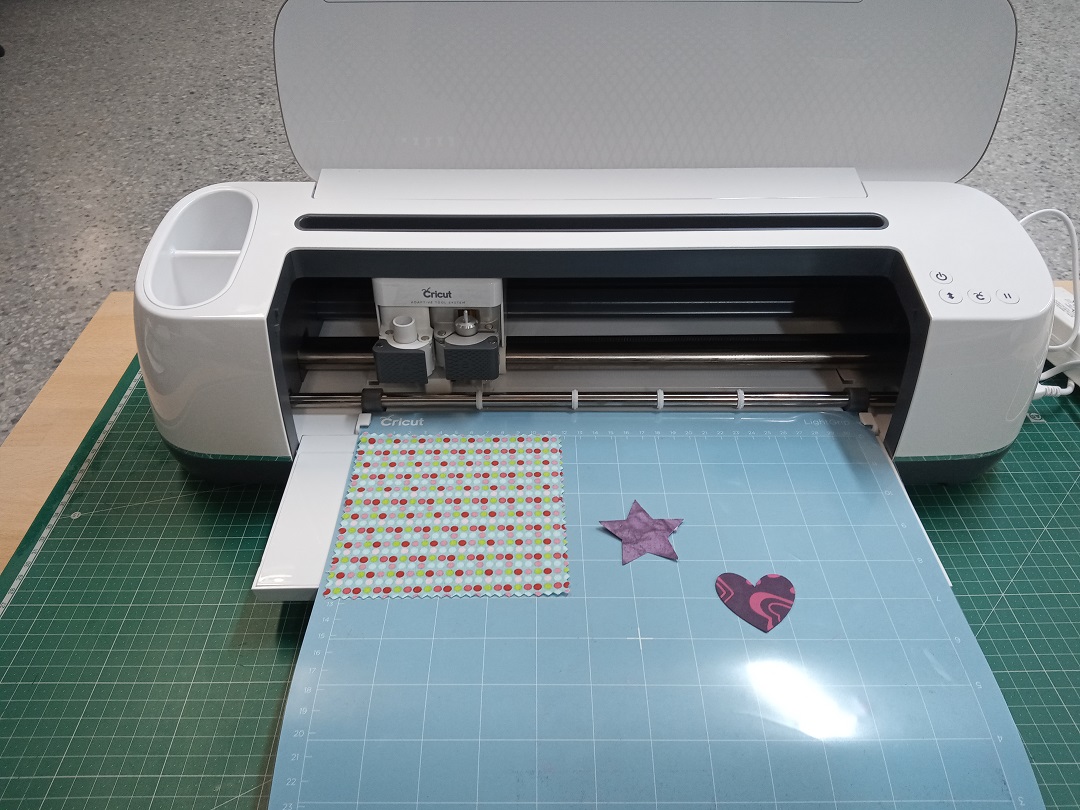 Máquina de corte en el MakerSpace