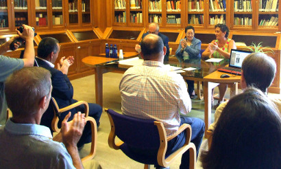 Charlas, mesas redondas y conferencias
